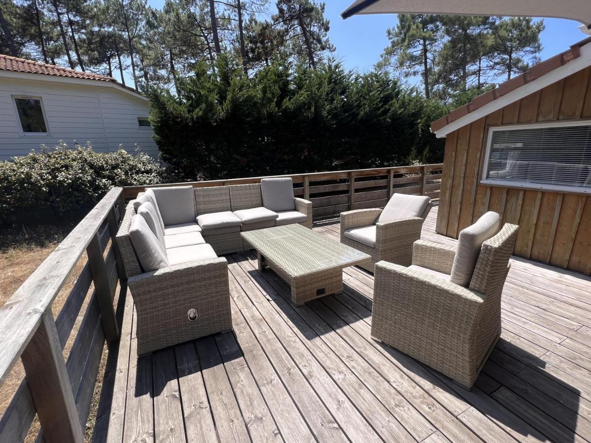 Chalet Du Bonheur - La Jenny Naturist Area 勒波日 外观 照片
